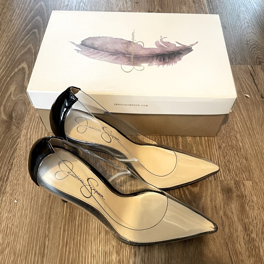 Unworn Jessica Simpson Cinderella Pixera pumps